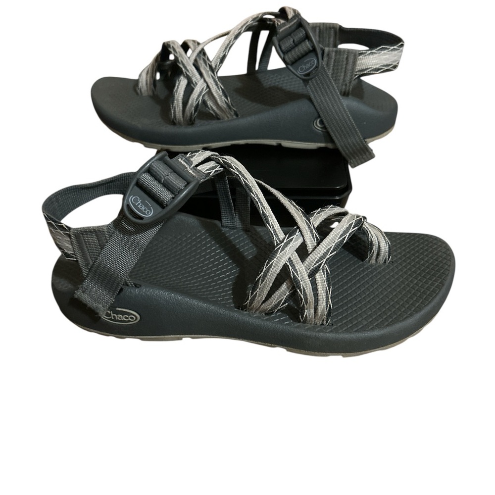 Chaco Charcoal and Light Gray Strappy Sandals Size US 8 UK 6 EUR 39 Width M